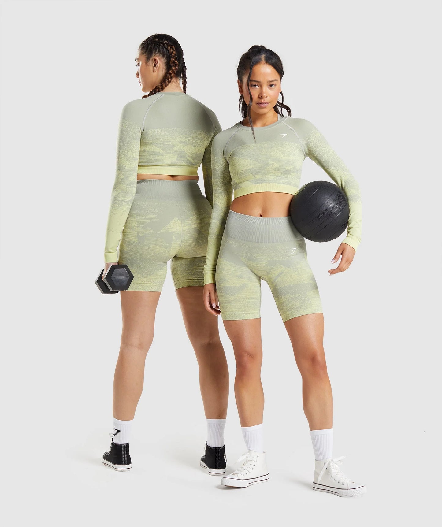 GYMSHARK Adapt Ombre Crop Top krekls ar garām piedurknēm pelēks, dzeltens